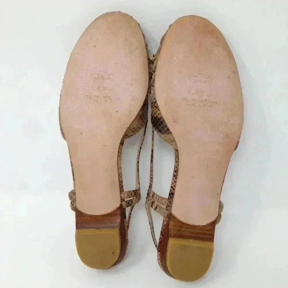 Stuart Weitzman Women Beige Brown Flats Spain 7 M - Picture 6 of 8
